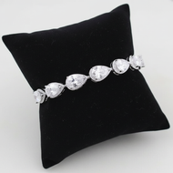 Exquisite Women's White Zircon Crystal Bracelet - Zinc Alloy Metal - Bride / Wedding, Birthday, Party
